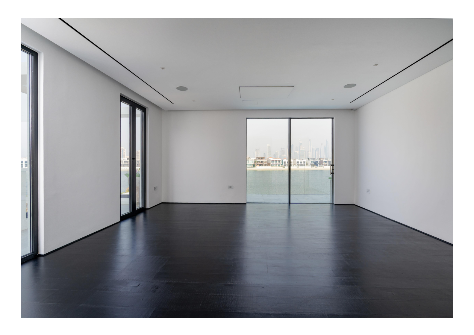 Modern 6-Bedroom Luxury Villa in Palm Jumeirah, Dubai - METALUXURY