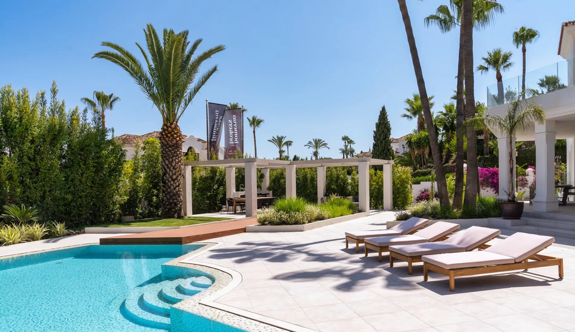 Elegant Completely Refurbished 6 Bedroom Villa With Sea Views La Cerquilla Nueva Andalucia - METALUXURY